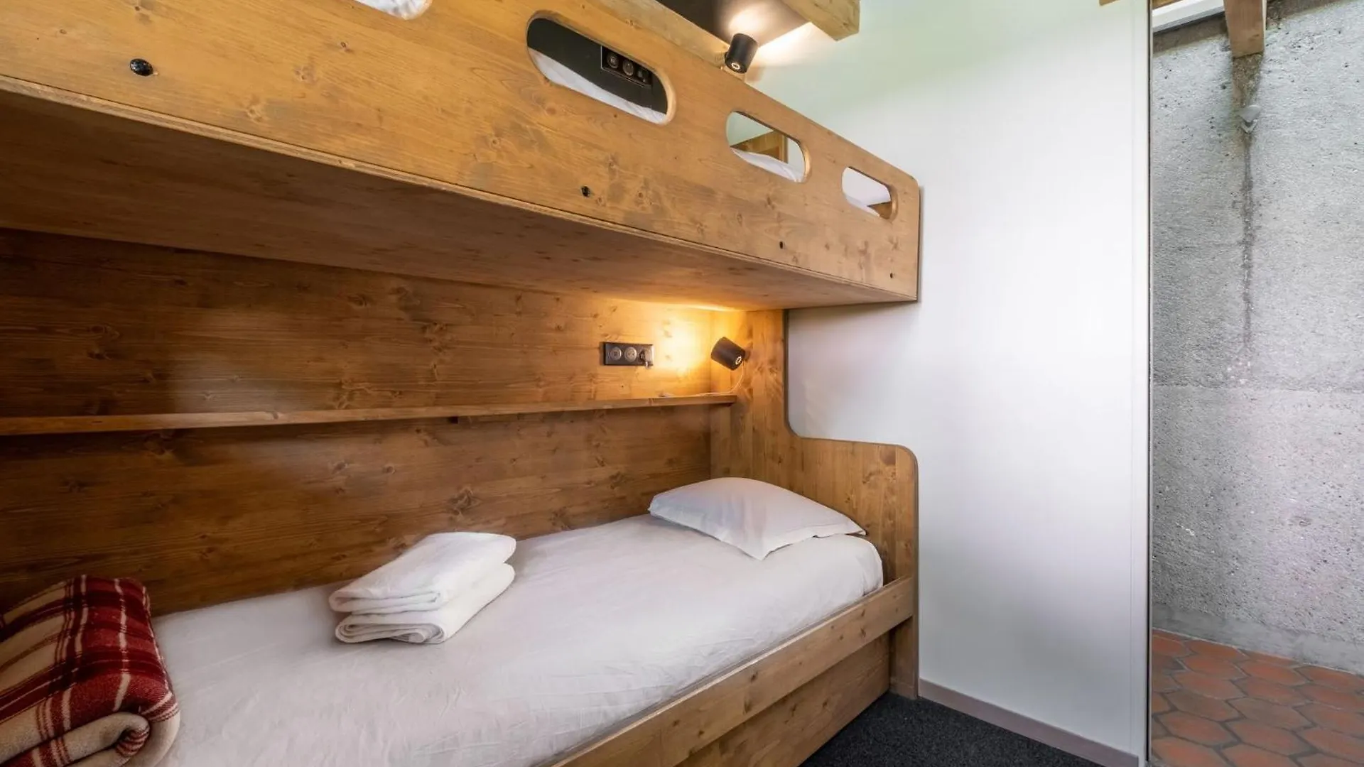 Apartment Modern Chalet For 5 People, Mountain, Town Center Ski Touring Chamonix France