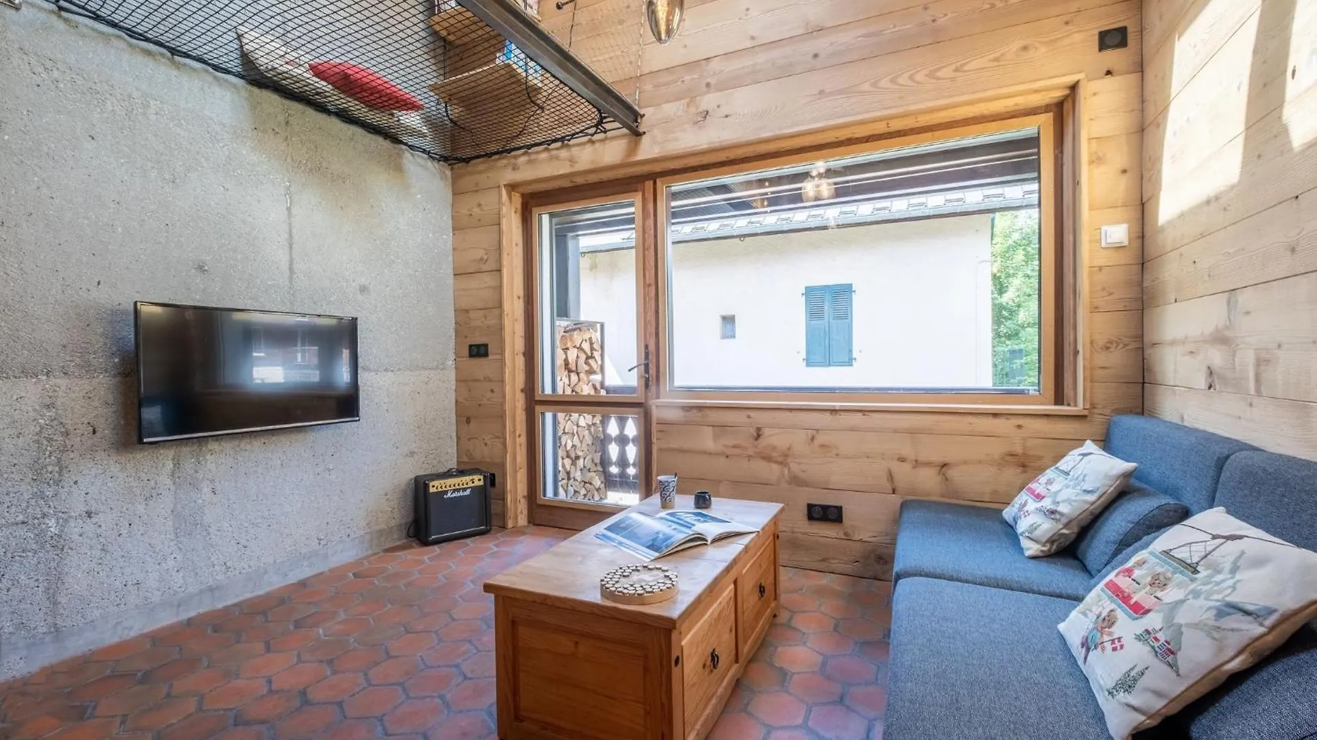 Modern Chalet For 5 People, Mountain, Town Center Ski Touring Chamonix Apartment